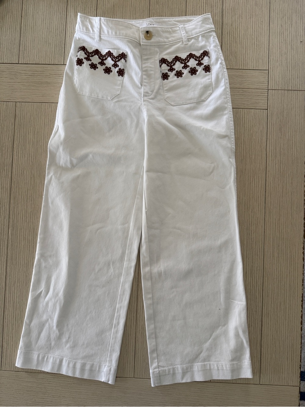 LOFT White Wide-Leg Jeans with Brown Embroidered Pocket Trim